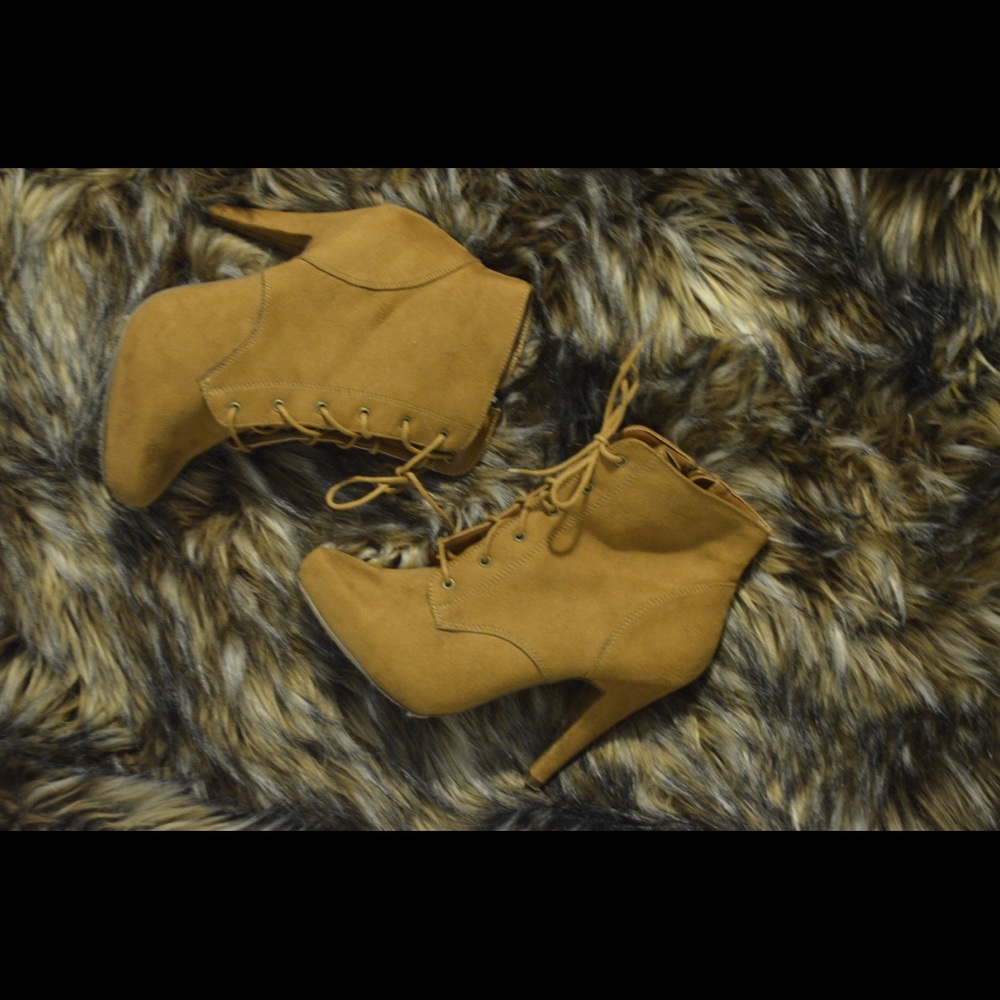 suede booties - Picture 5 of 6